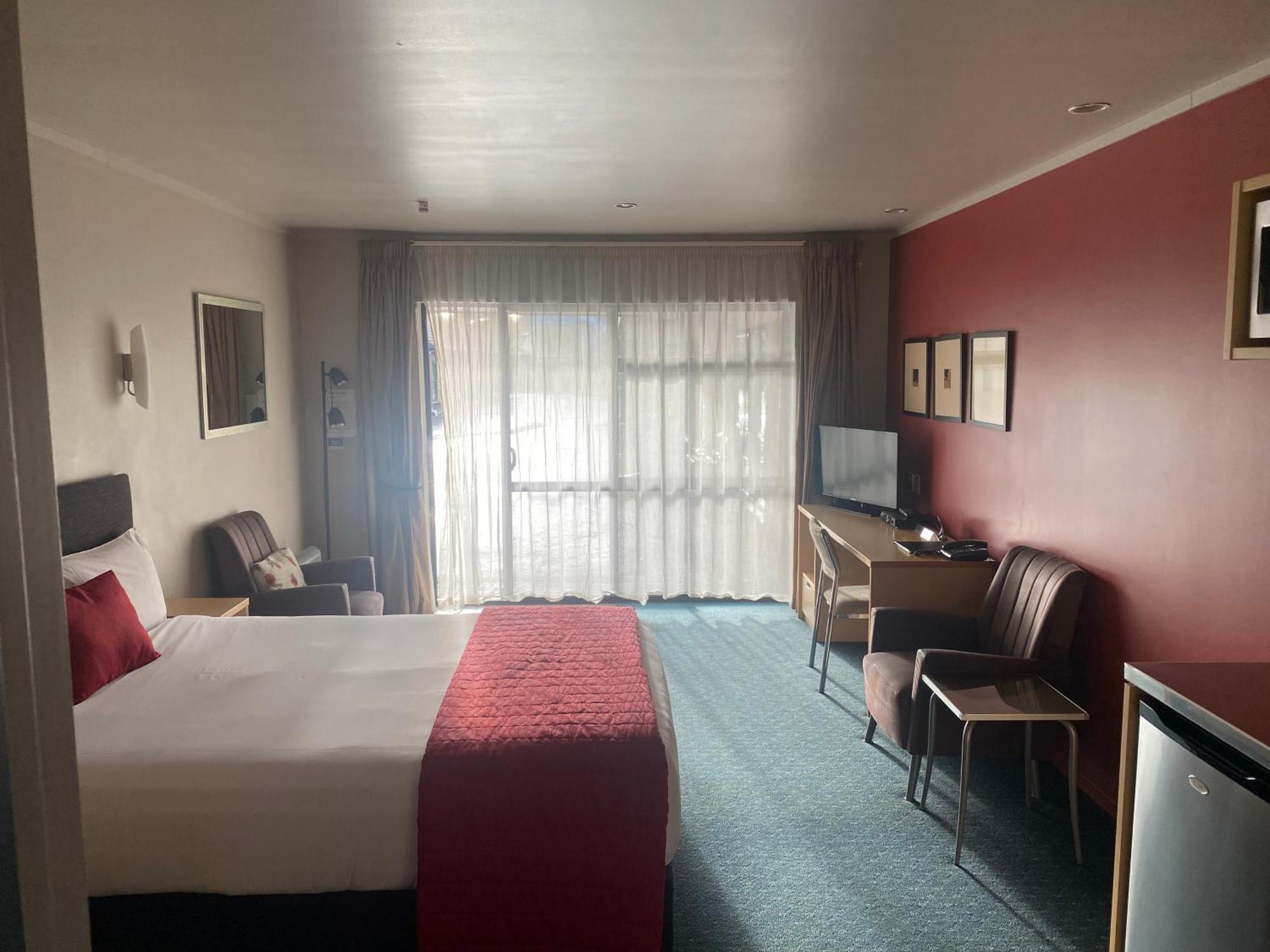 Bentleys Motor Inn Palmerston North Exterior foto