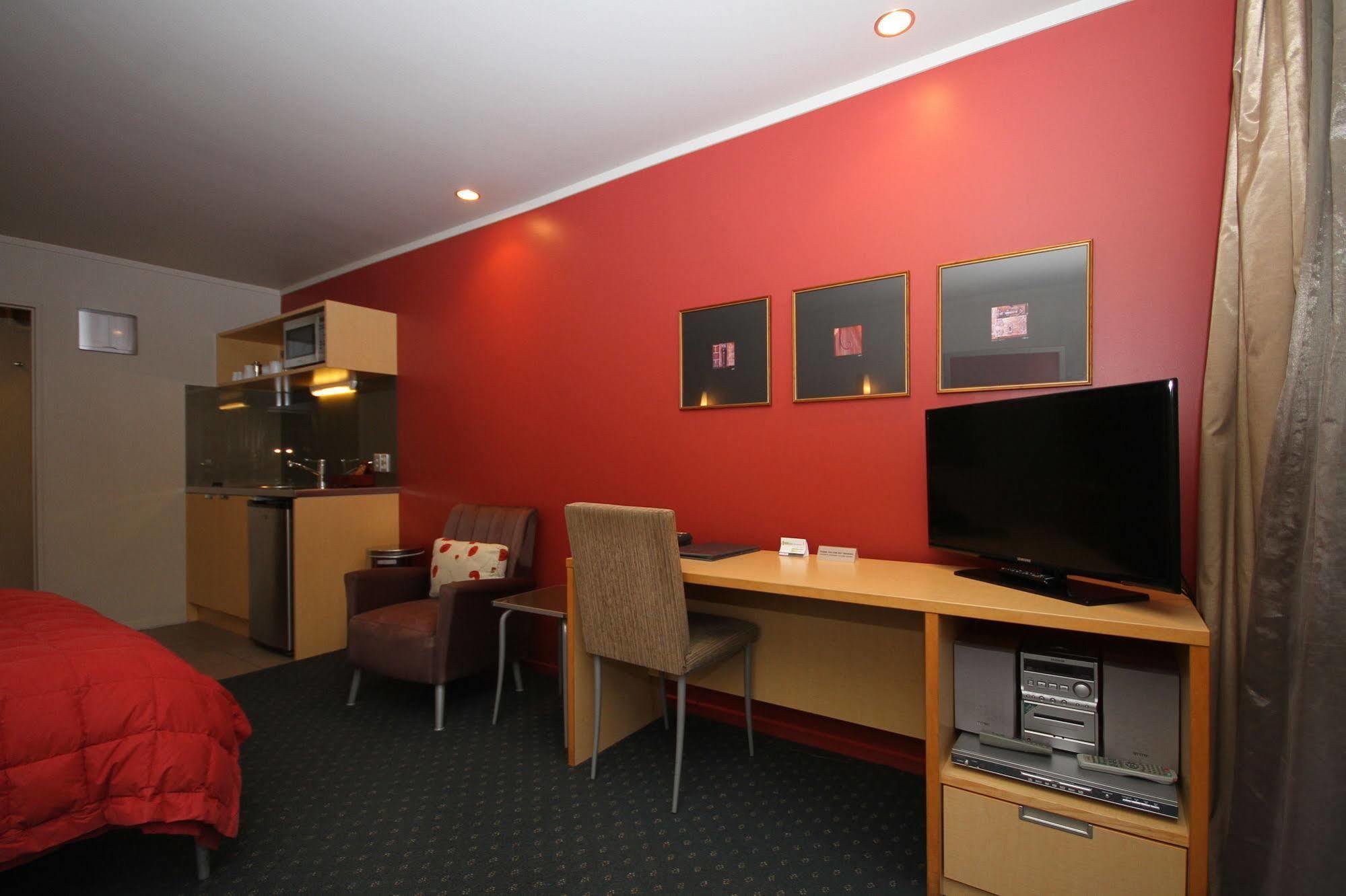 Bentleys Motor Inn Palmerston North Exterior foto